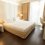 Hotel Laguna Palace
