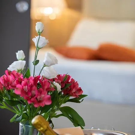 Laguna Palace Hotel 4*