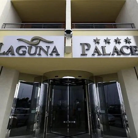 Hotel Laguna Palace 4*