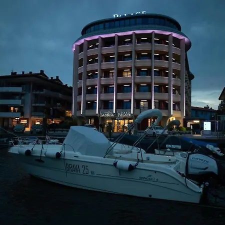 Laguna Palace 4*