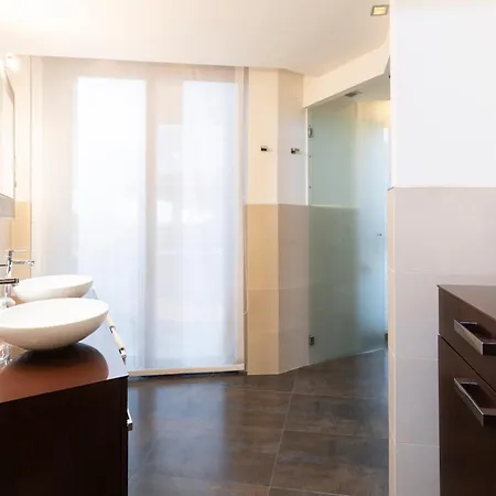 Laguna Palace 4* Grado