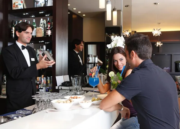 Hotel Laguna Palace 4*