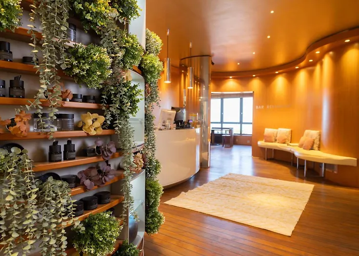 Hotel Laguna Palace 4*